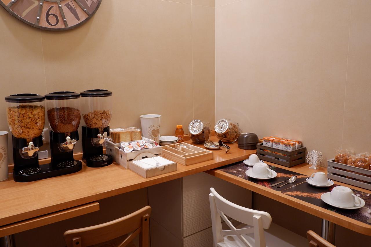 B&B Il Giardino In Citta - Parcheggio Privato Gratuito Foggia Luaran gambar