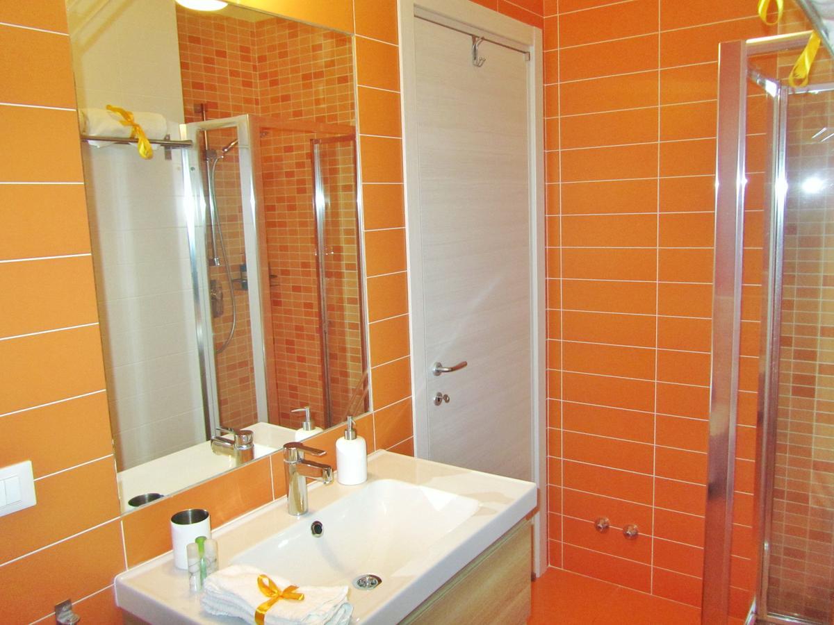 B&B Il Giardino In Citta - Parcheggio Privato Gratuito Foggia Luaran gambar